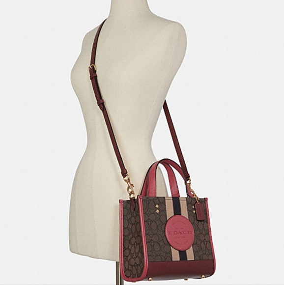 SOLD OUT Coach Dempsey Tote 22 Coach Patch C7083 - Picture 4 of 11